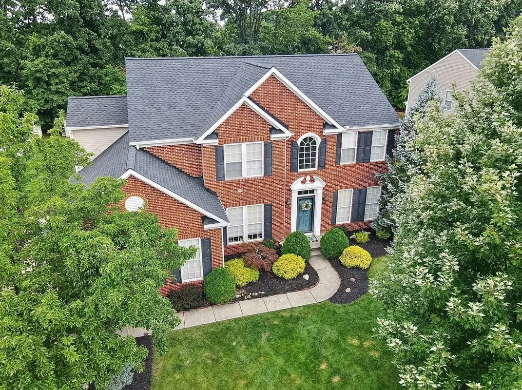 ARG Roofing is Northeast Ohio premier residential roofing repair and replacement contractor